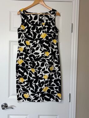 Cleo Black White Cotton Floral Sleeveless Shift Dress with Yellow Blooms Size 12